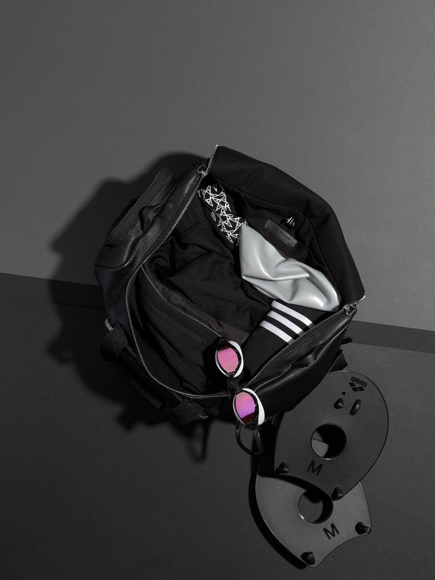 Black Full-Grain Leather Sport Bag | Gym Carryall