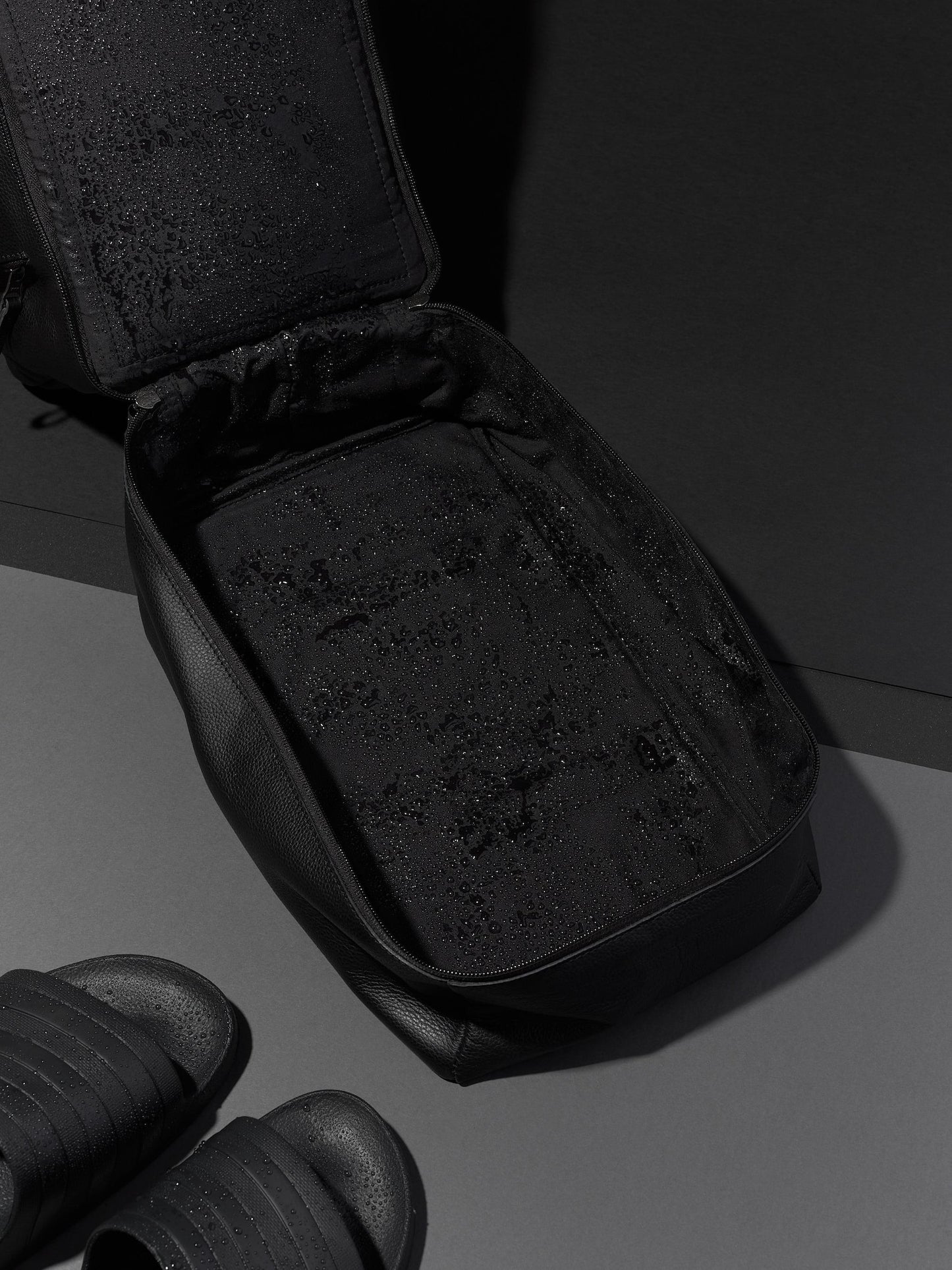 Black Full-Grain Leather Sport Bag | Gym Carryall