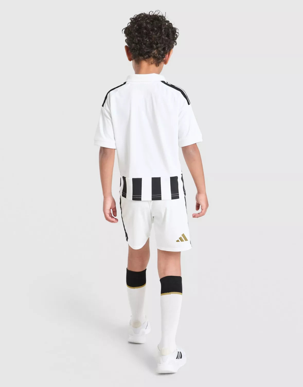 Juventus 2026/27 Home Kit kids