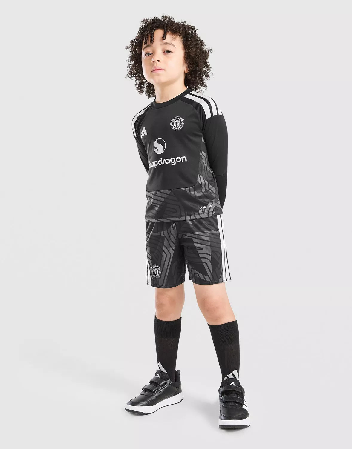 Manchester United 2026/27 Goalkeeper Kit kids